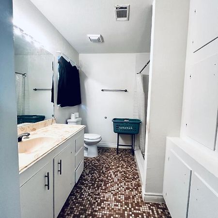 Cozy Private Bed & Bath Near Medical Center, Galleria And Dt Houston Eksteriør bilde